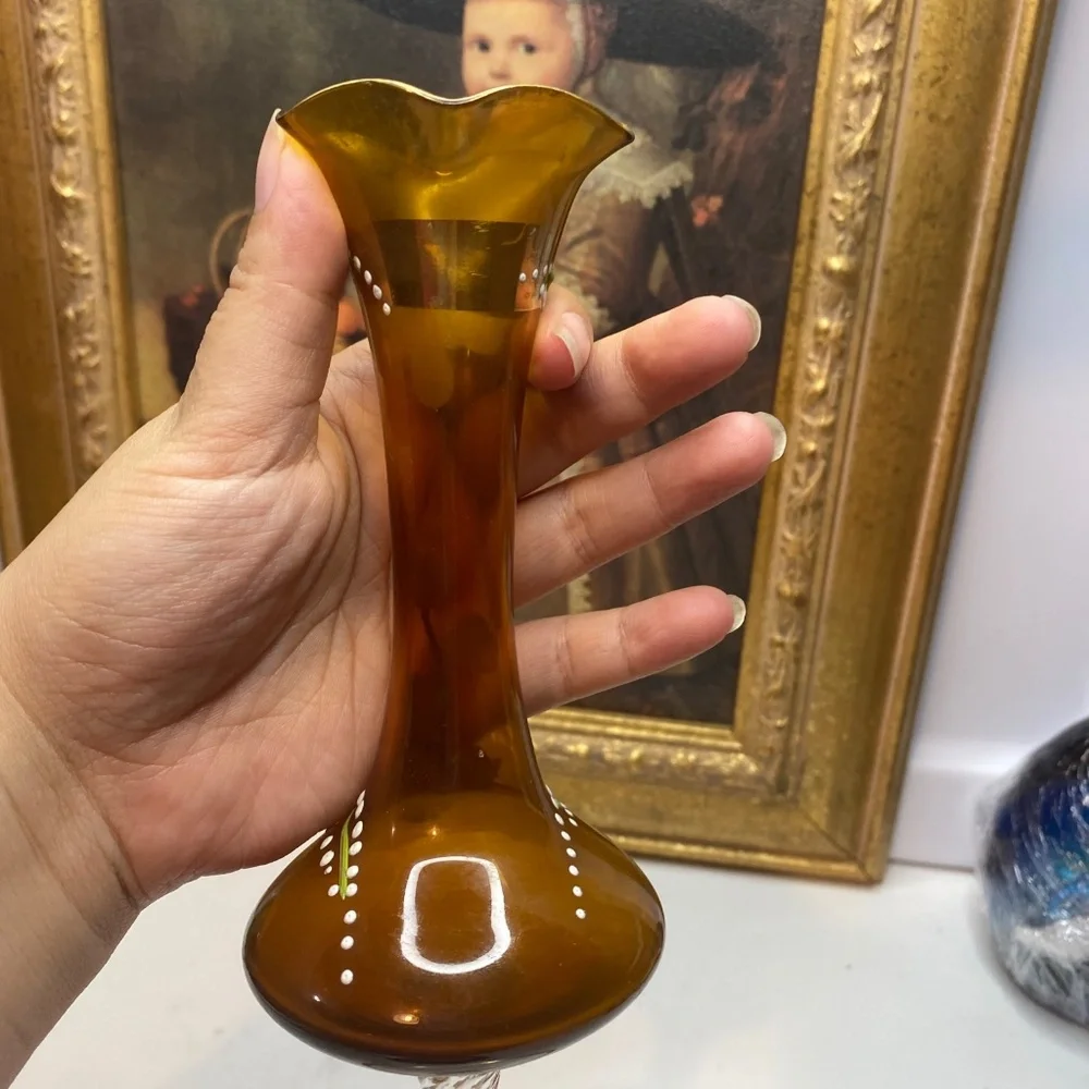 Art Glass Bud Vase Hand Painted Enamel Floral Amber Glass Twisted Stem 8